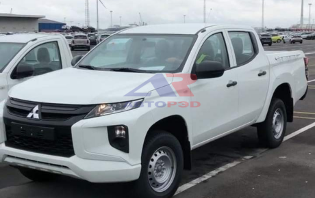 Mitsubishi L200  '2023