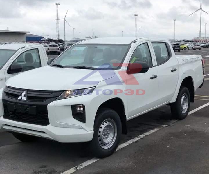 Mitsubishi L200  '2023