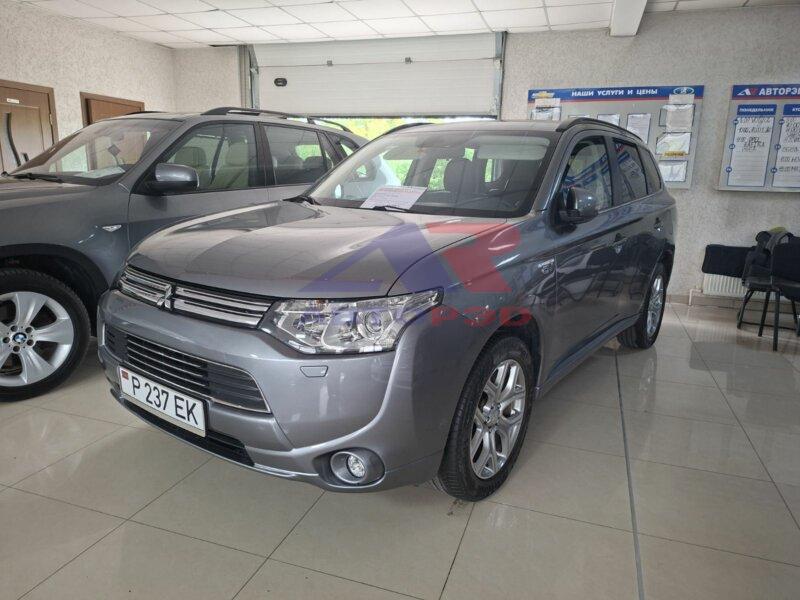 Mitsubishi Outlander  '2013